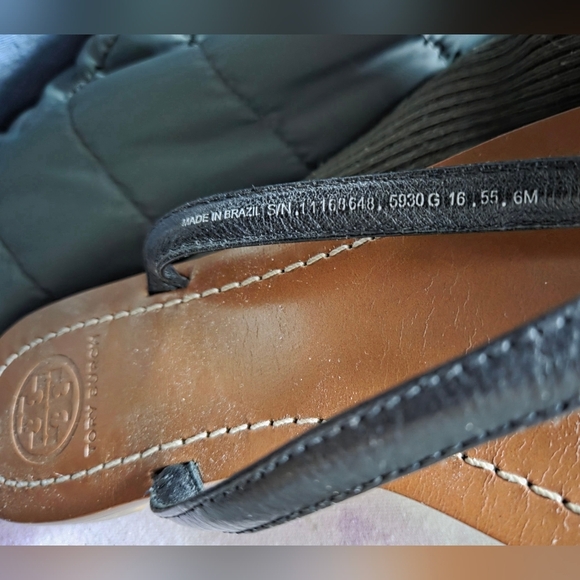 Tory Burch Terra Thong Flip-Flop Size 6. - Picture 5 of 5